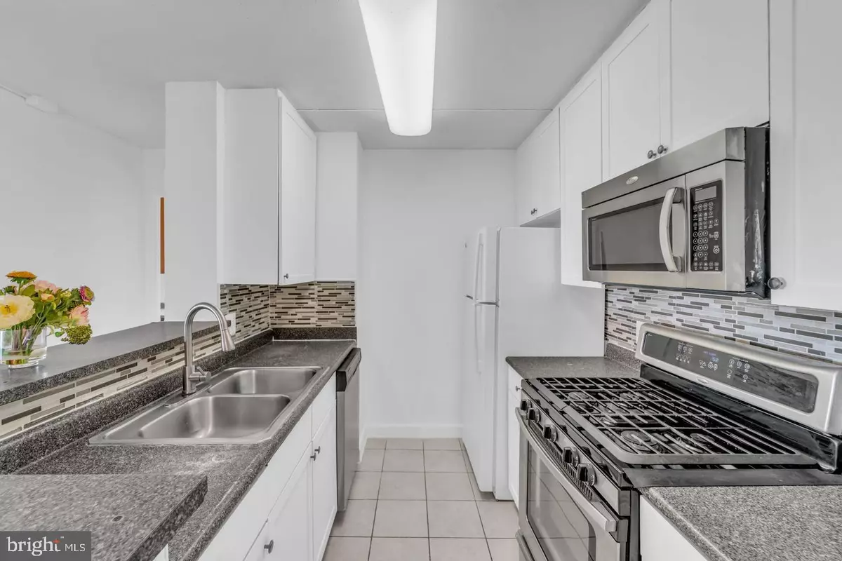 Alexandria, VA 22304,60 S VAN DORN ST #314