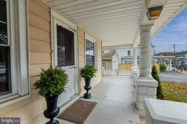 Mohnton, PA 19540,13 E SUMMIT ST