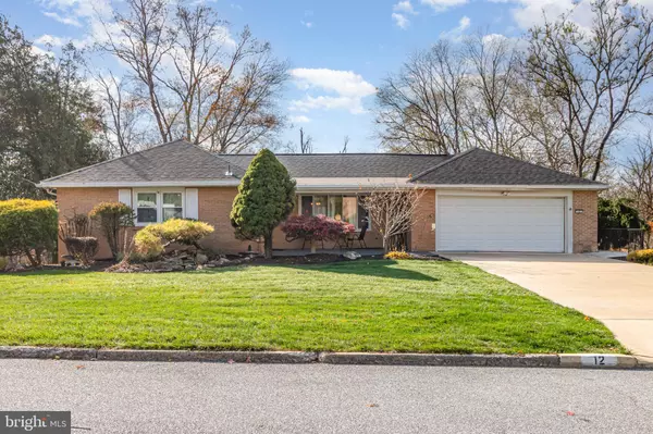 12 SHADY RD, Camp Hill, PA 17011