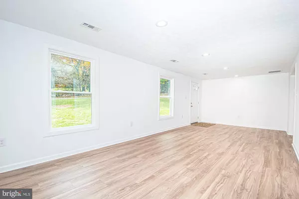 Front Royal, VA 22630,26 RIDGEDALE LN