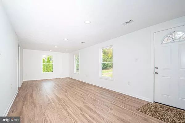 Front Royal, VA 22630,26 RIDGEDALE LN