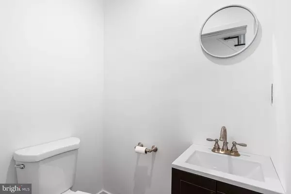 Philadelphia, PA 19145,1845 TREE ST