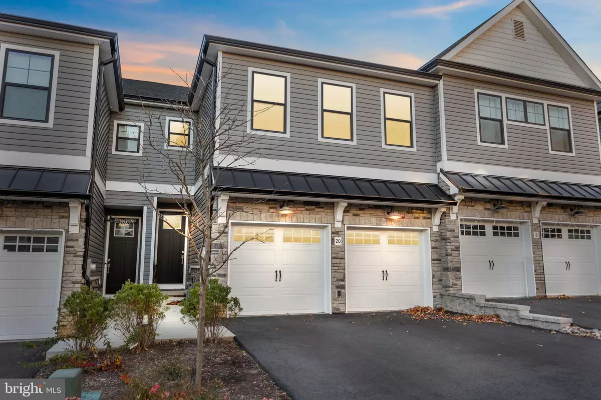 Denville, NJ 07834,20 MILDRED GILL LN.