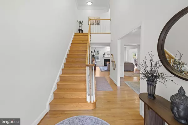 Dumfries, VA 22025,16199 SHEFFIELD DR