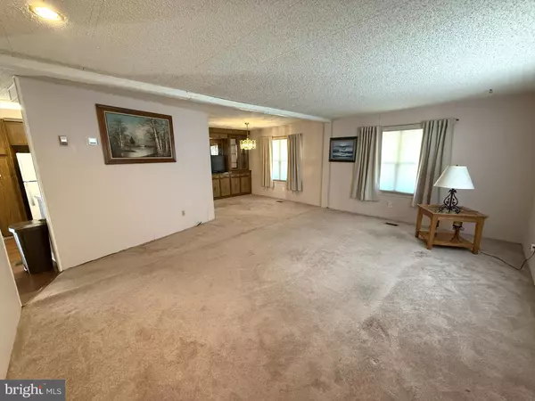 Williamstown, NJ 08094,159 NEW HOPE LANE