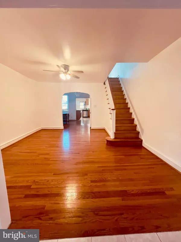 Philadelphia, PA 19120,124 W SPENCER AVE