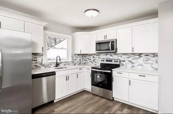 Bellmawr, NJ 08031,288 CREEK RD