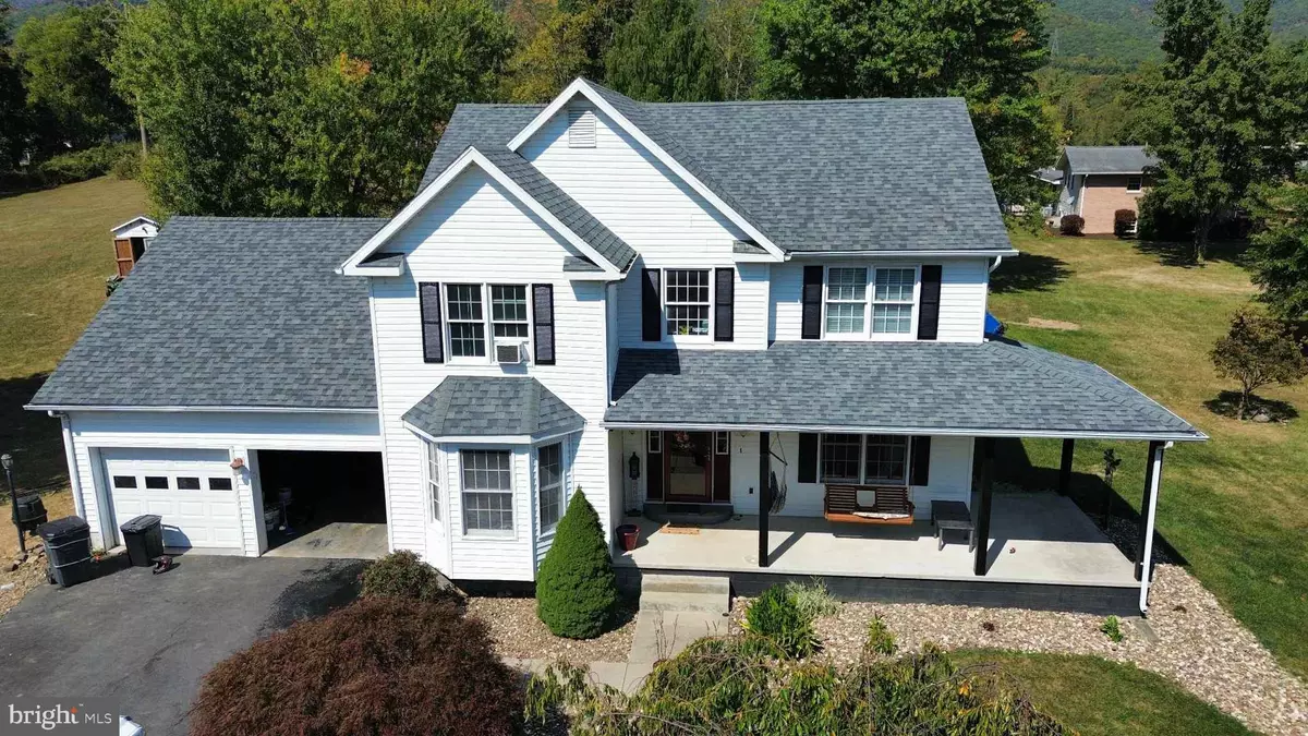 New Creek, WV 26743,54 MOUNT VISTA DR