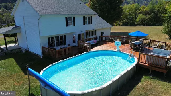 New Creek, WV 26743,54 MOUNT VISTA DR