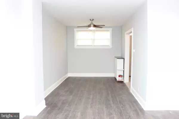 Philadelphia, PA 19120,527 E LURAY ST