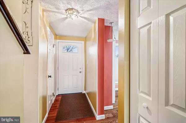 Columbia, MD 21045,6704 SECOND MORNING CT