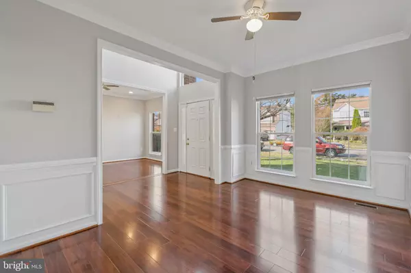 Manassas Park, VA 20111,9193 MATTHEW DR