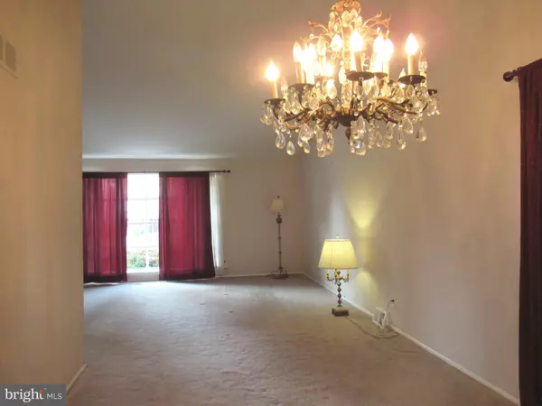 Huntingdon Valley, PA 19006,3531 CHIMNEY SWIFT DR