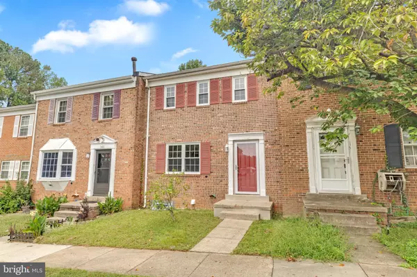 Lorton, VA 22079,7403 LARNE LN