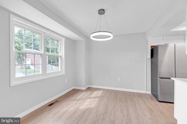 Lorton, VA 22079,7403 LARNE LN