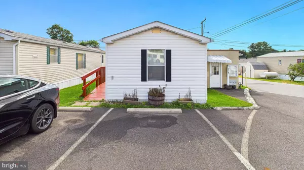 Allentown, PA 18106,5475 HAMILTON BLVD #7