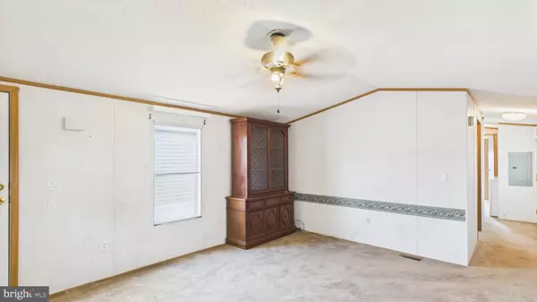 Allentown, PA 18106,5475 HAMILTON BLVD #7