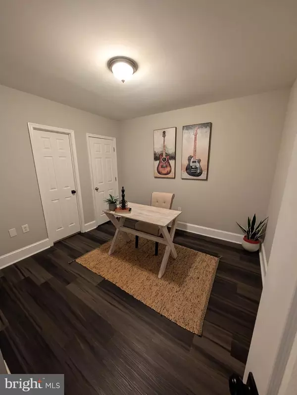 Alexandria, VA 22309,5209 CEDAR RD