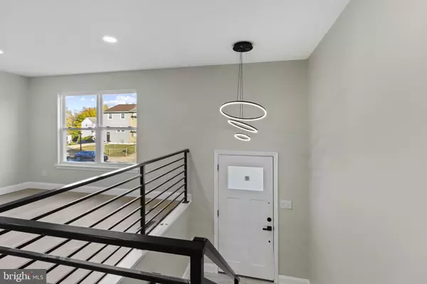 New Castle, DE 19720,12 BOOKER CIR