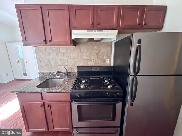 Philadelphia, PA 19107,118 S 12TH ST #4F