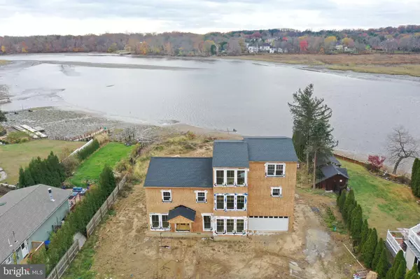 Willingboro, NJ 08046,21 BEECHNUT LN