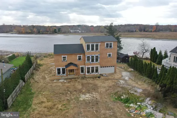 Willingboro, NJ 08046,21 BEECHNUT LN