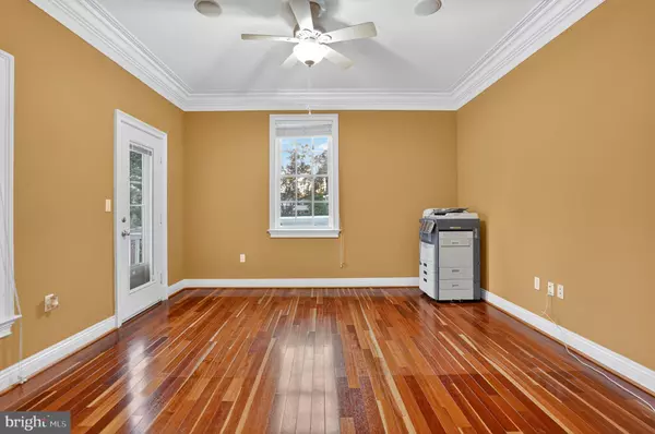 Annandale, VA 22003,7602 GAYLORD DR