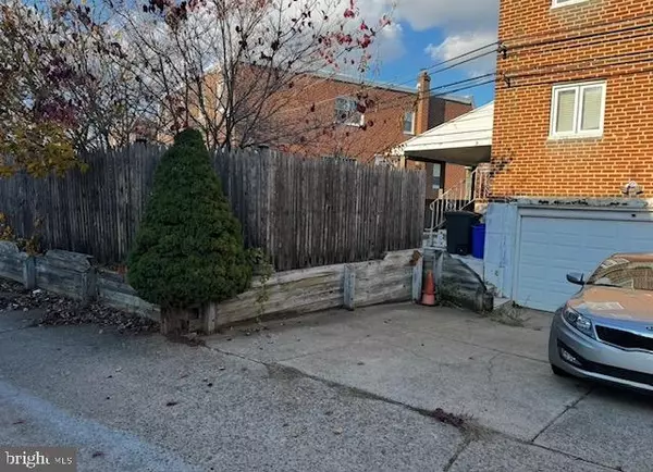 Philadelphia, PA 19152,3008 VISTA ST