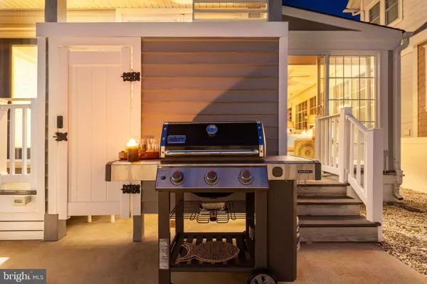 Stone Harbor, NJ 08247,225 110TH ST