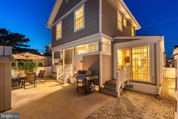 Stone Harbor, NJ 08247,225 110TH ST