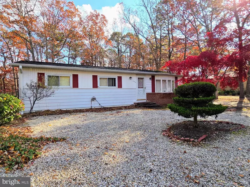 399 LIGHTHOUSE DRIVE, Manahawkin, NJ 08050