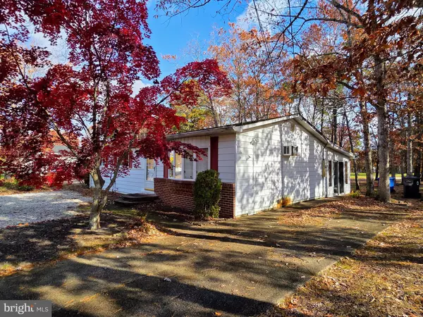 Manahawkin, NJ 08050,399 LIGHTHOUSE DRIVE