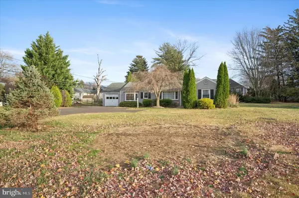 1107 LANSDALE AVE, Lansdale, PA 19446