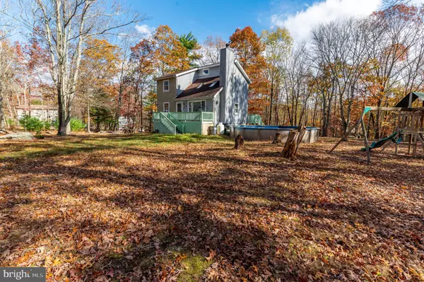 East Stroudsburg, PA 18302,1010 ACORN LN