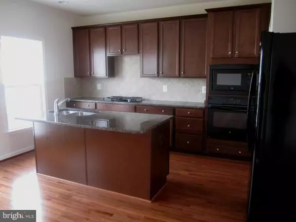 Aldie, VA 20105,41836 DIABASE SQ