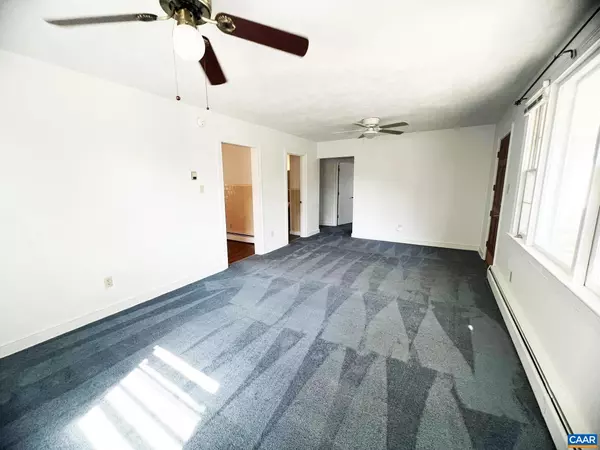 Charlottesville, VA 22903,1101 GROVE ST #A