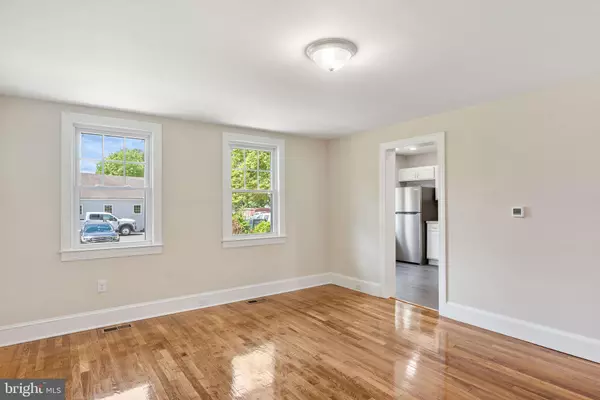 Lumberton, NJ 08048,587 MAIN ST