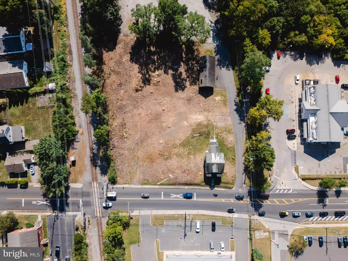 Ridley Park, PA 19078,610 N SWARTHMORE AVE