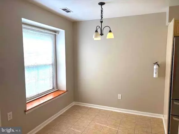 Williamstown, NJ 08094,357 BROOKDALE BLVD