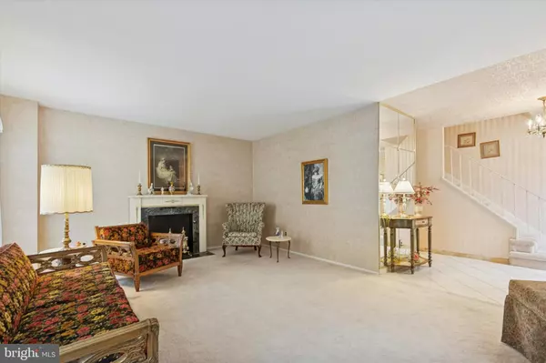 Philadelphia, PA 19116,115 GARDNER ST