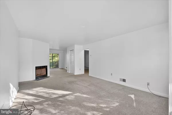 Wyomissing, PA 19610,708 CHRISTOPHER