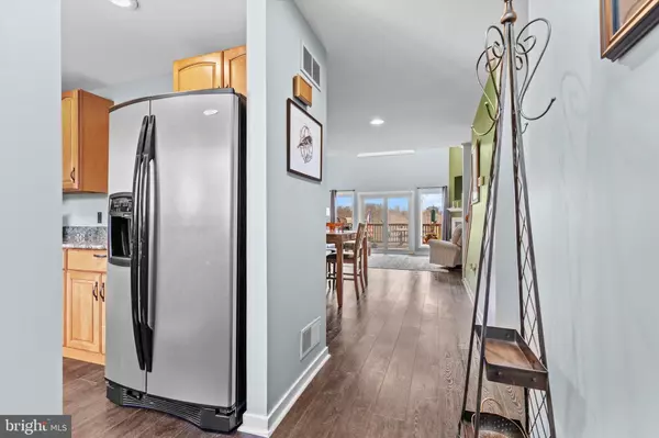 York, PA 17402,2692 FAIRWAY DR #2692