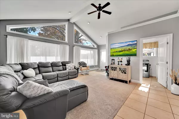 Lancaster, PA 17602,7 PLEASANT DR