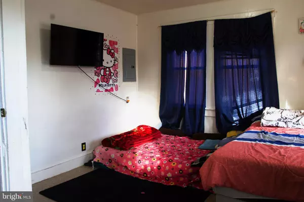 Vineland, NJ 08360,708 E MONTROSE ST