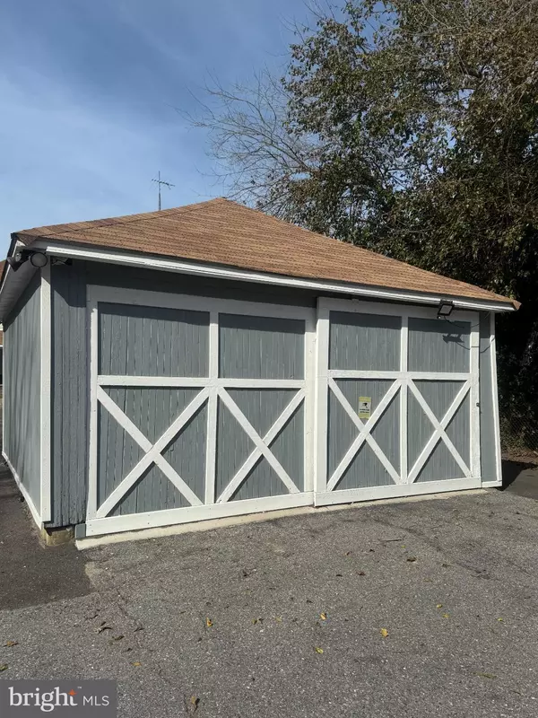 Bridgeton, NJ 08302,183 FAYETTE ST