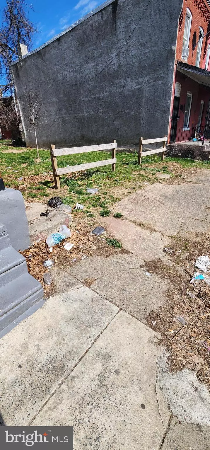 Philadelphia, PA 19134,665 E LIPPINCOTT ST