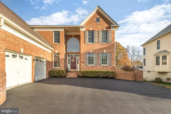 Haymarket, VA 20169,5923 INTERLACHEN CT