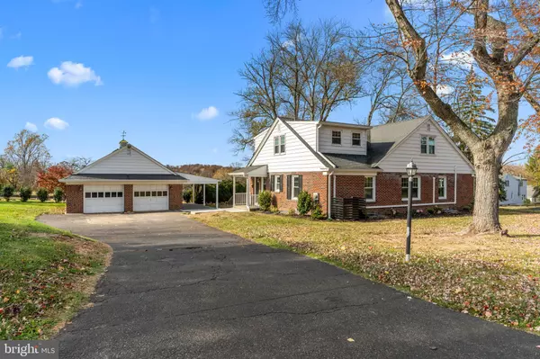 114 FROST LN, Newtown, PA 18940