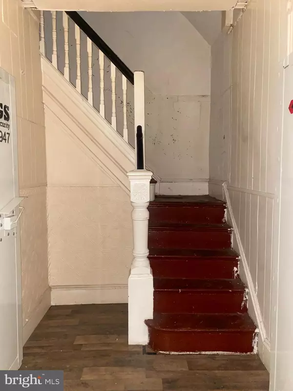 Philadelphia, PA 19132,1512 W GLENWOOD AVE