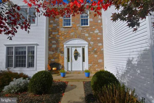 Doylestown, PA 18901,20 WOODSTONE DR